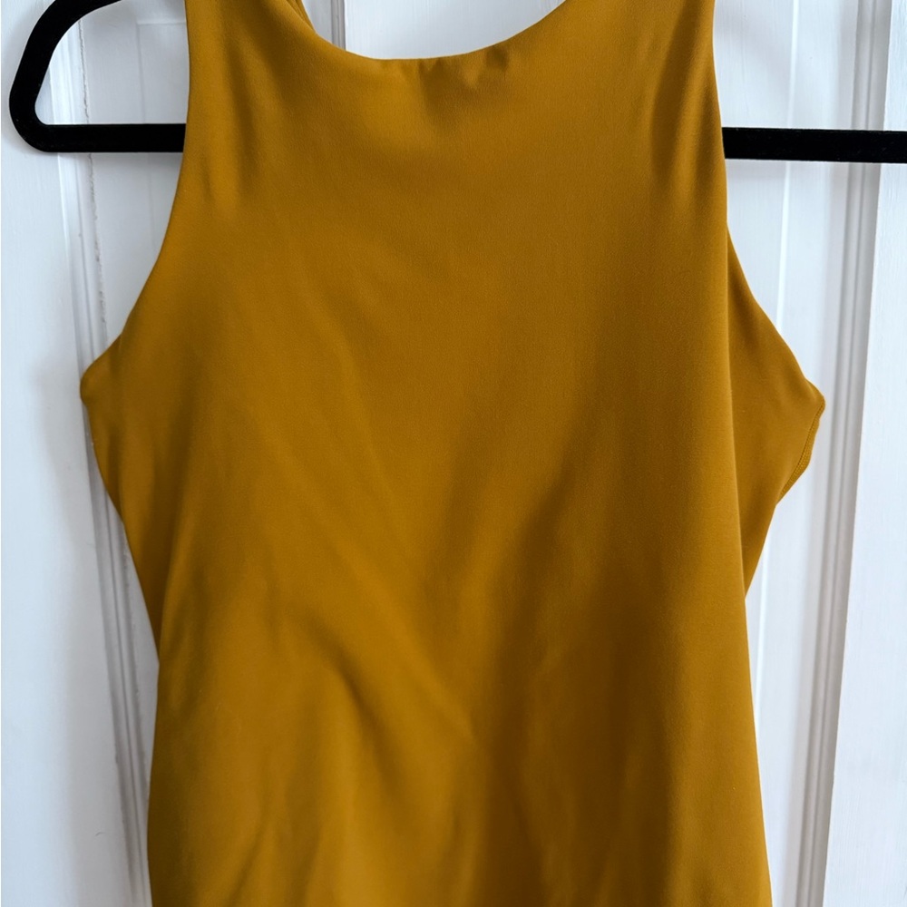 Athleta Conscious Sports Crop Top